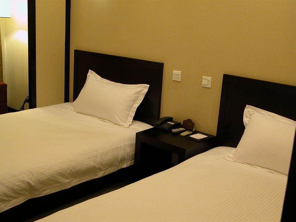 Baolong Homelike Hotel - Wusong Branch Şanghay Dış mekan fotoğraf