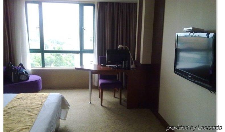 Baolong Homelike Hotel - Wusong Branch Şanghay Dış mekan fotoğraf